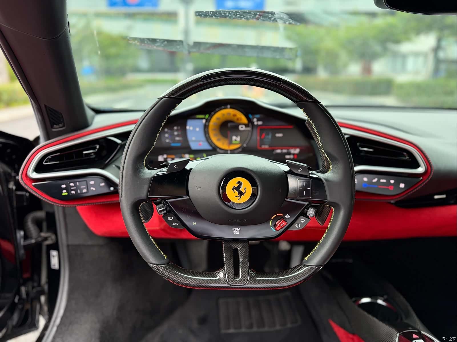 Ferrari 296, 2023 7
