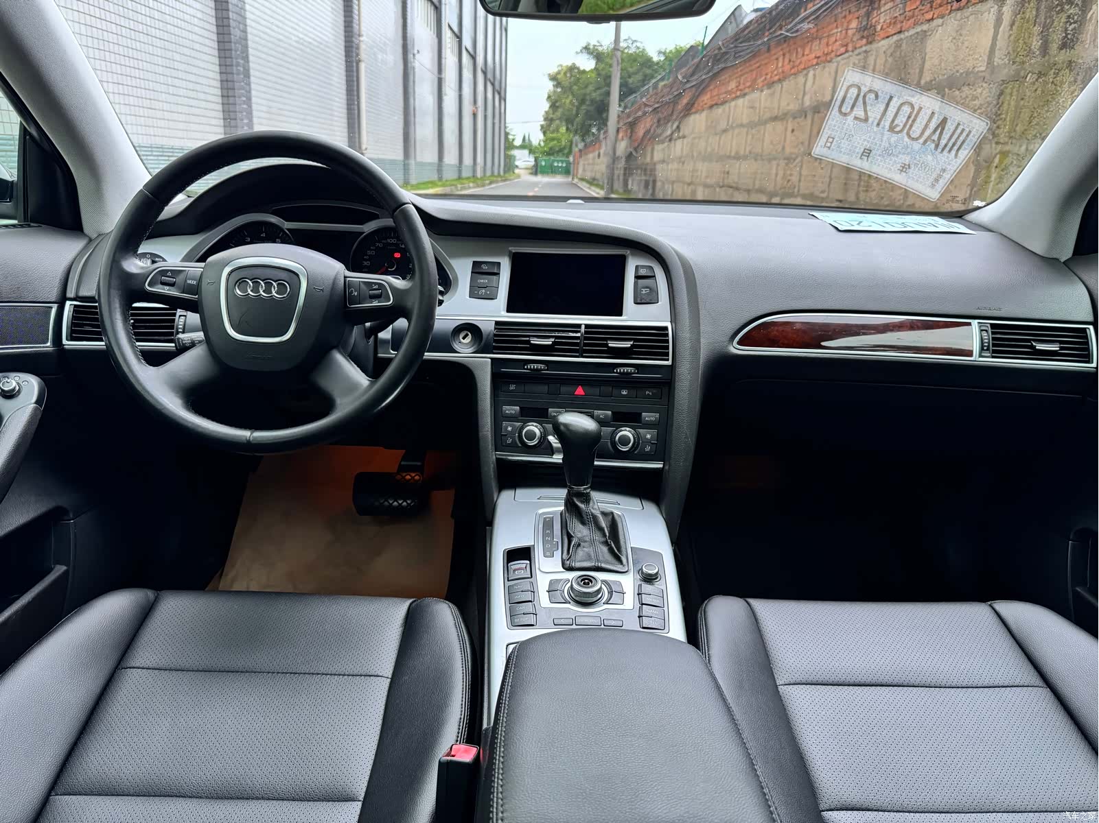 Audi A6L, 2012 9