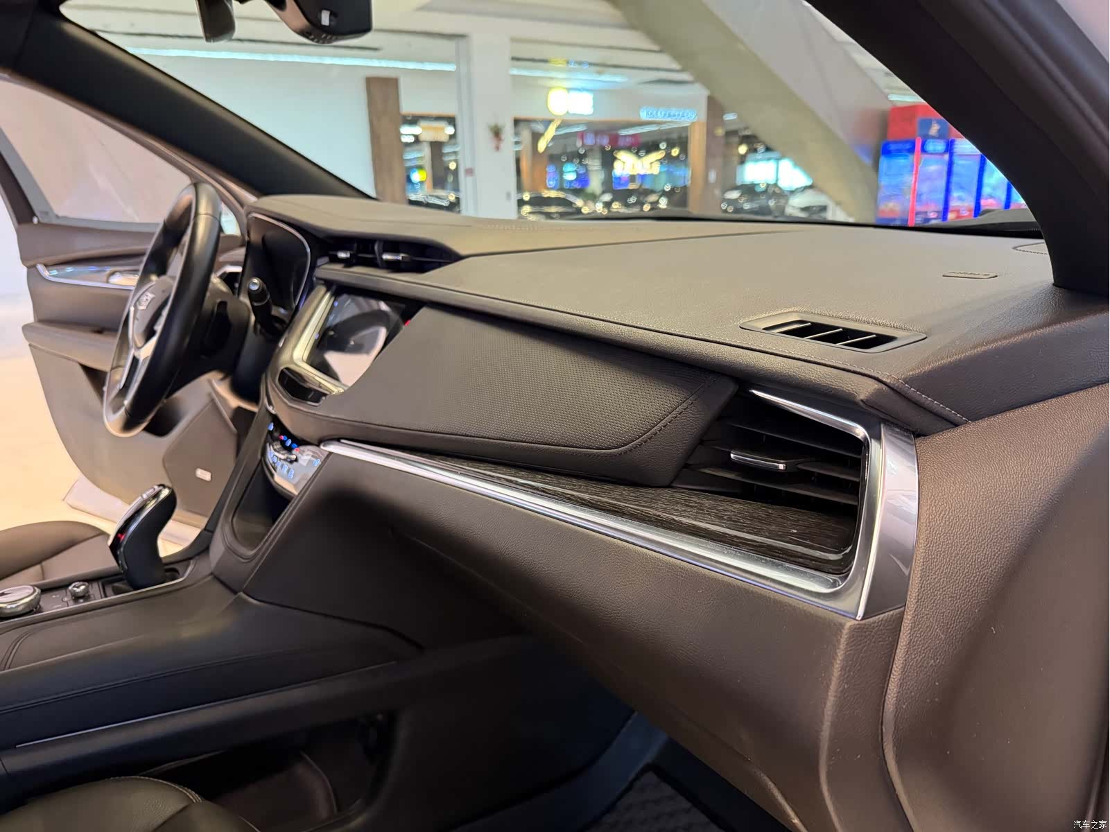 Cadillac XT5, 2022 12