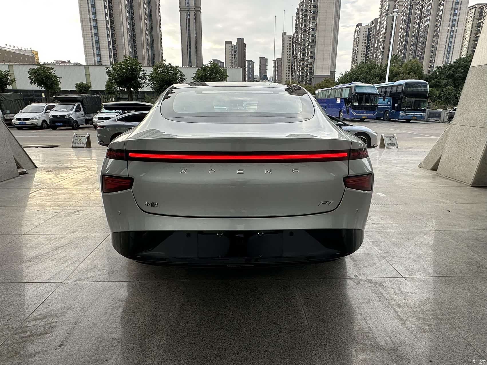 Xpeng P7, 2020 8