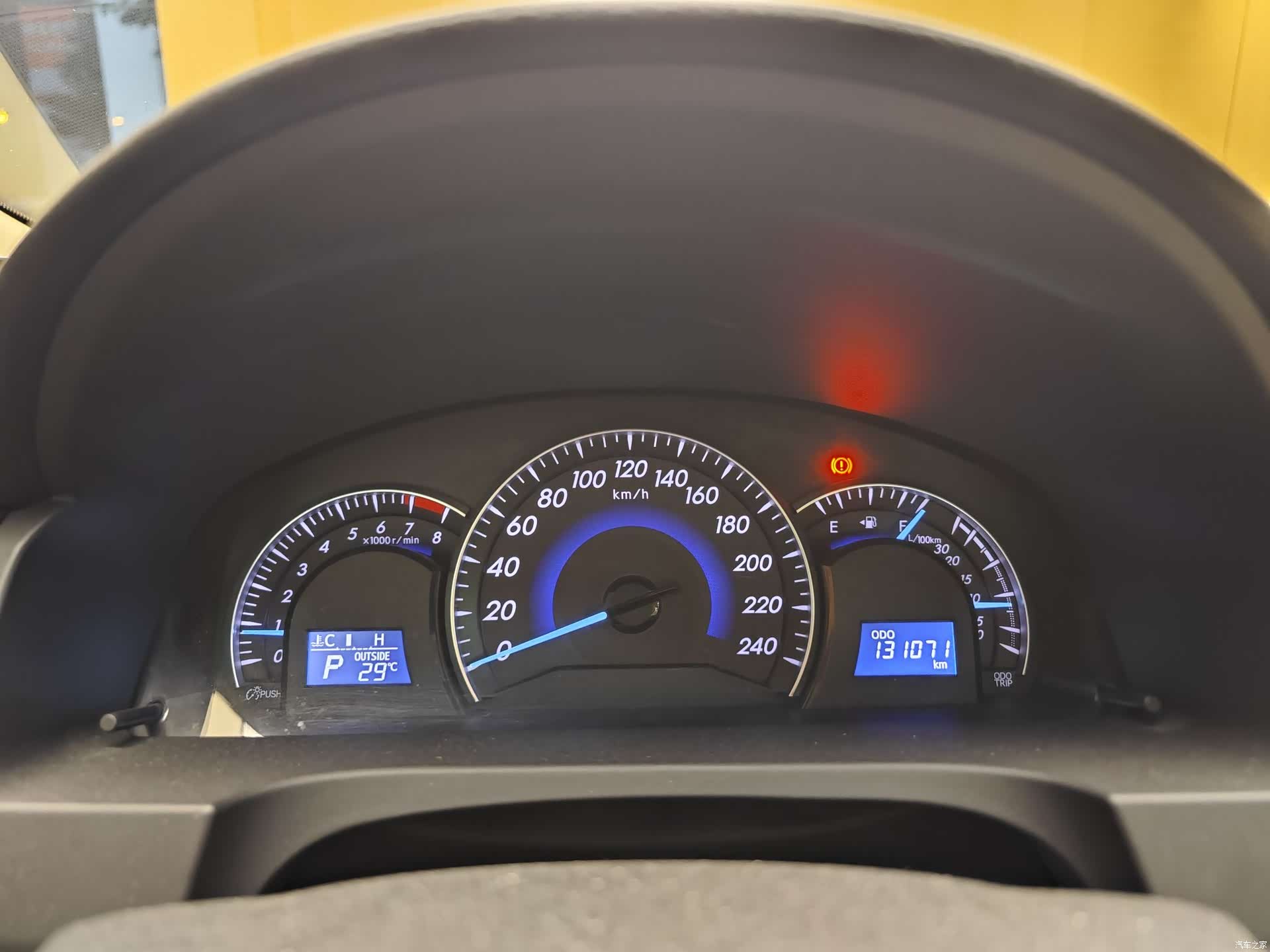 Toyota Camry, 2016 35