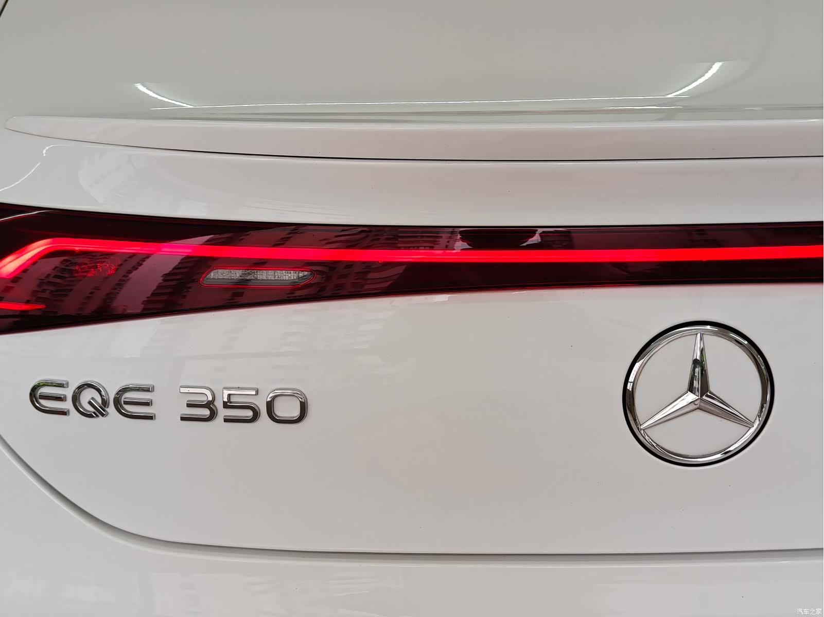 Mercedes-Benz EQE, 2023 17