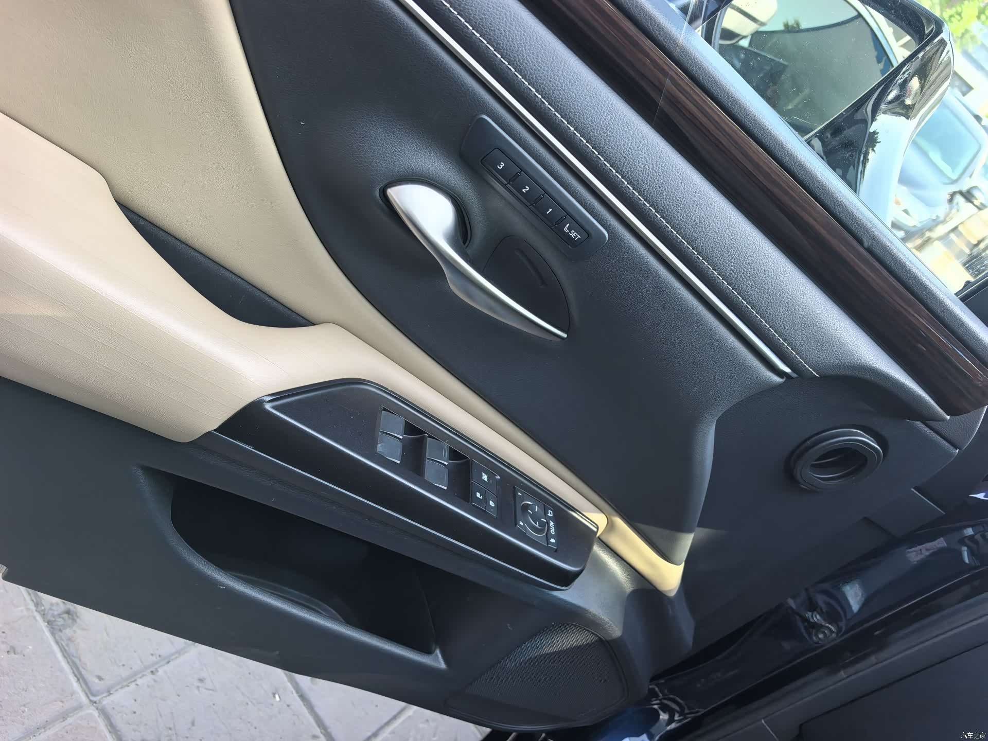 Lexus ES, 2018 4