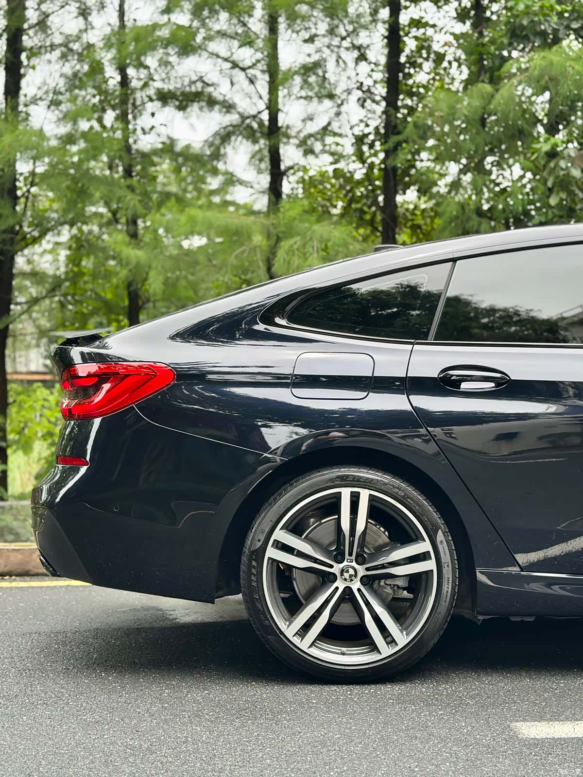 BMW 6 Series GT, 2018 12