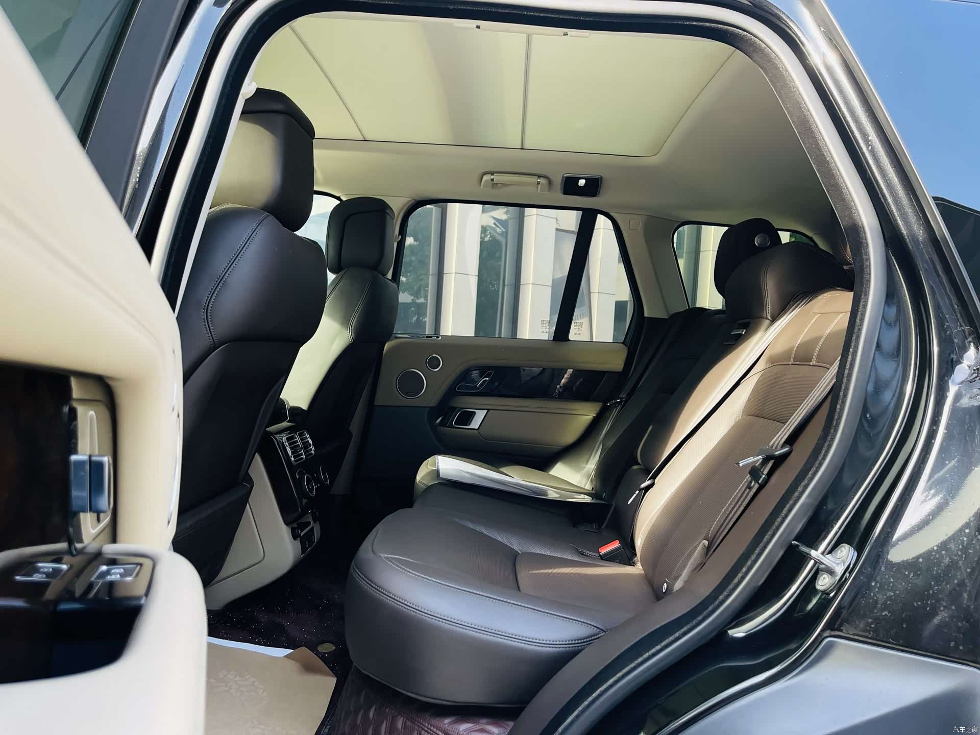 Land Rover Range Rover, 2022 все фото