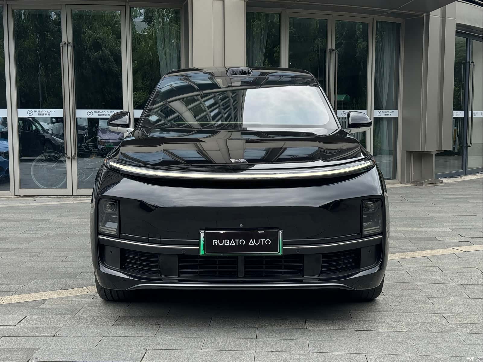 Li Auto L9, 2022 все фото