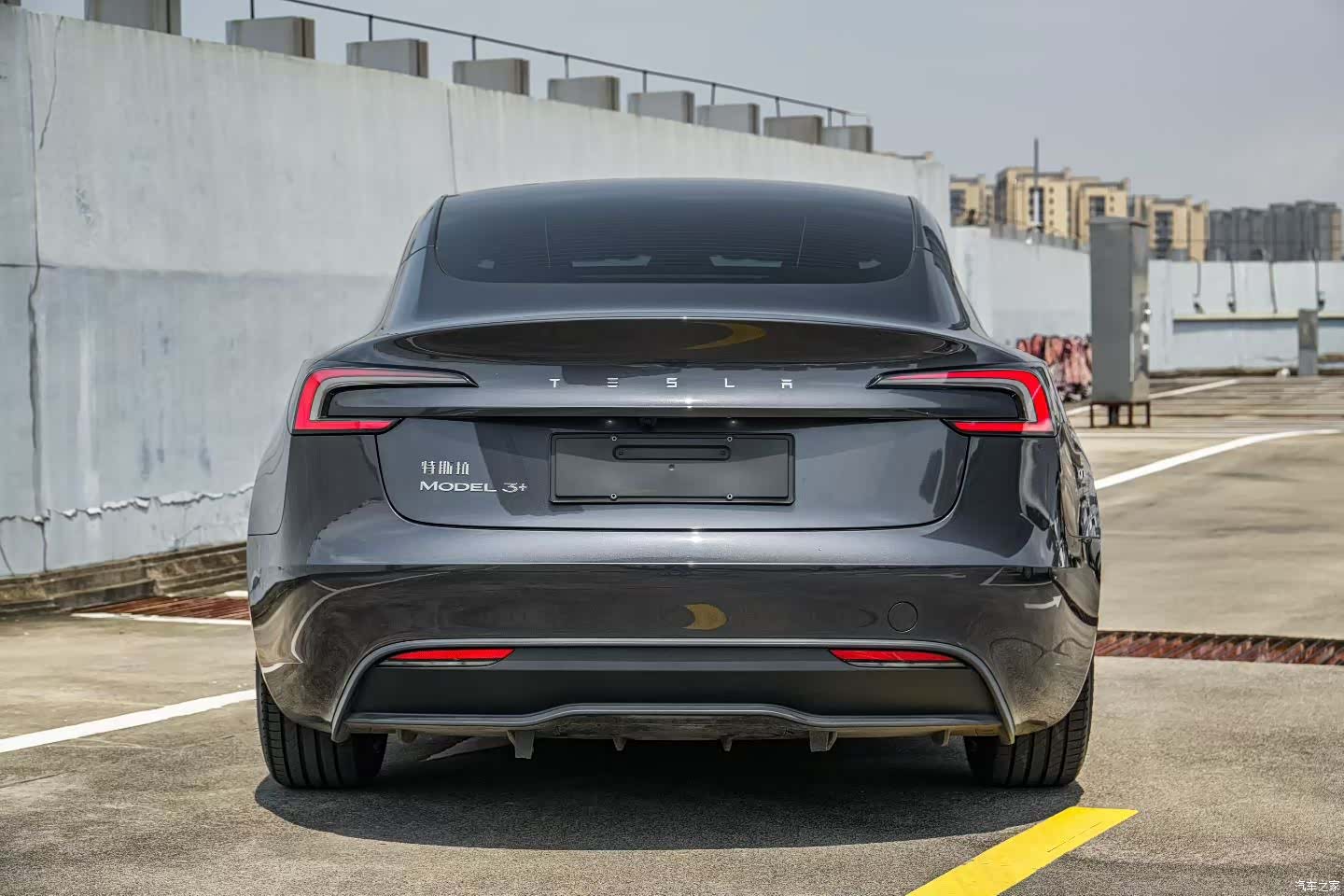 Tesla Model 3, 2024 8