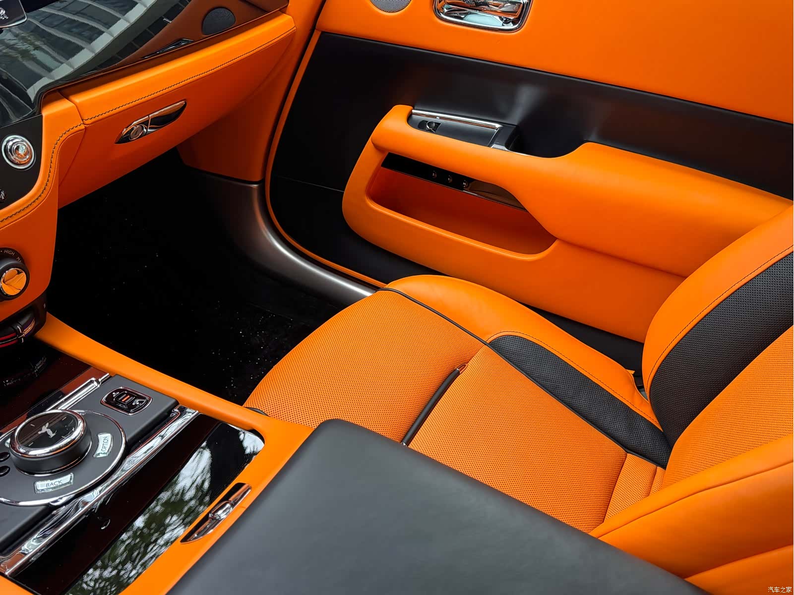 Rolls-Royce Wraith, 2021 9