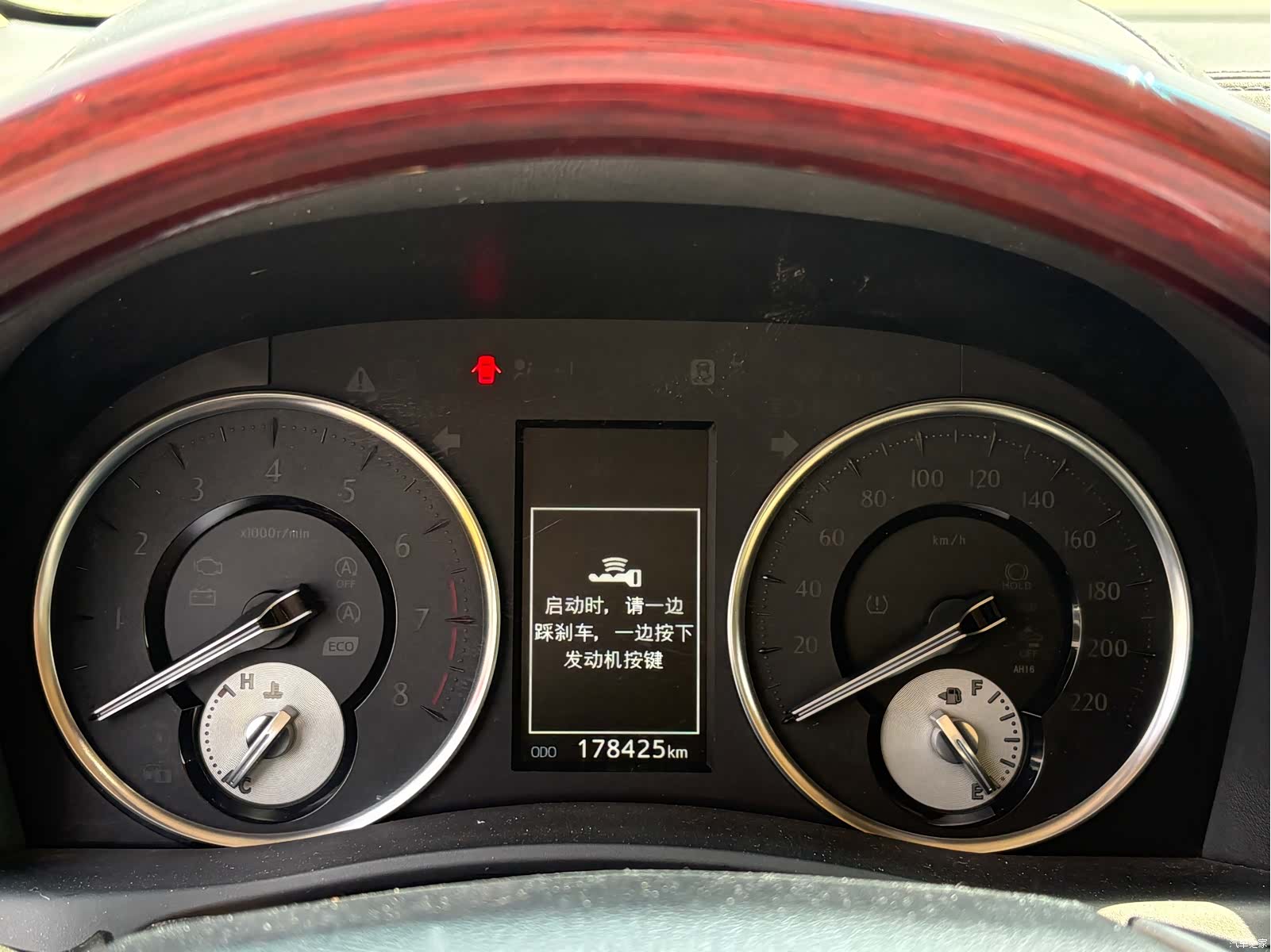 Toyota Alphard, 2016 14