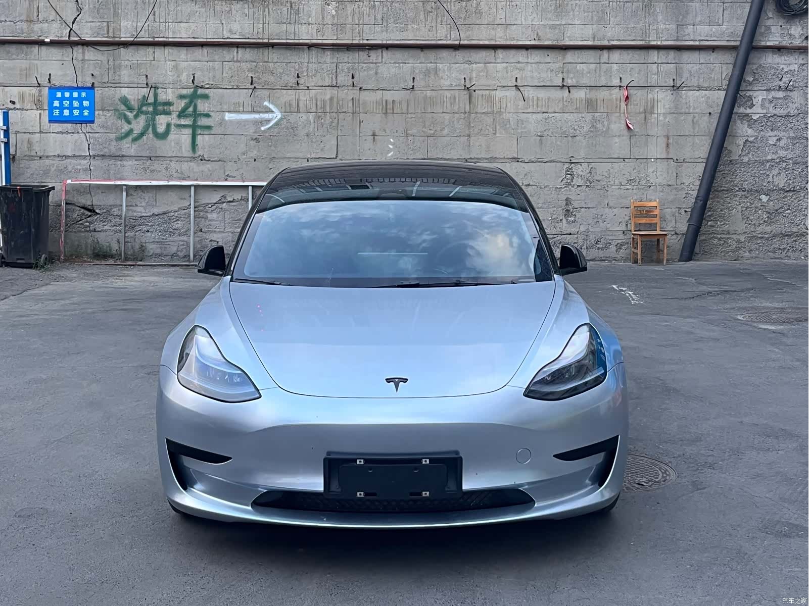 Tesla Model 3, 2023 2