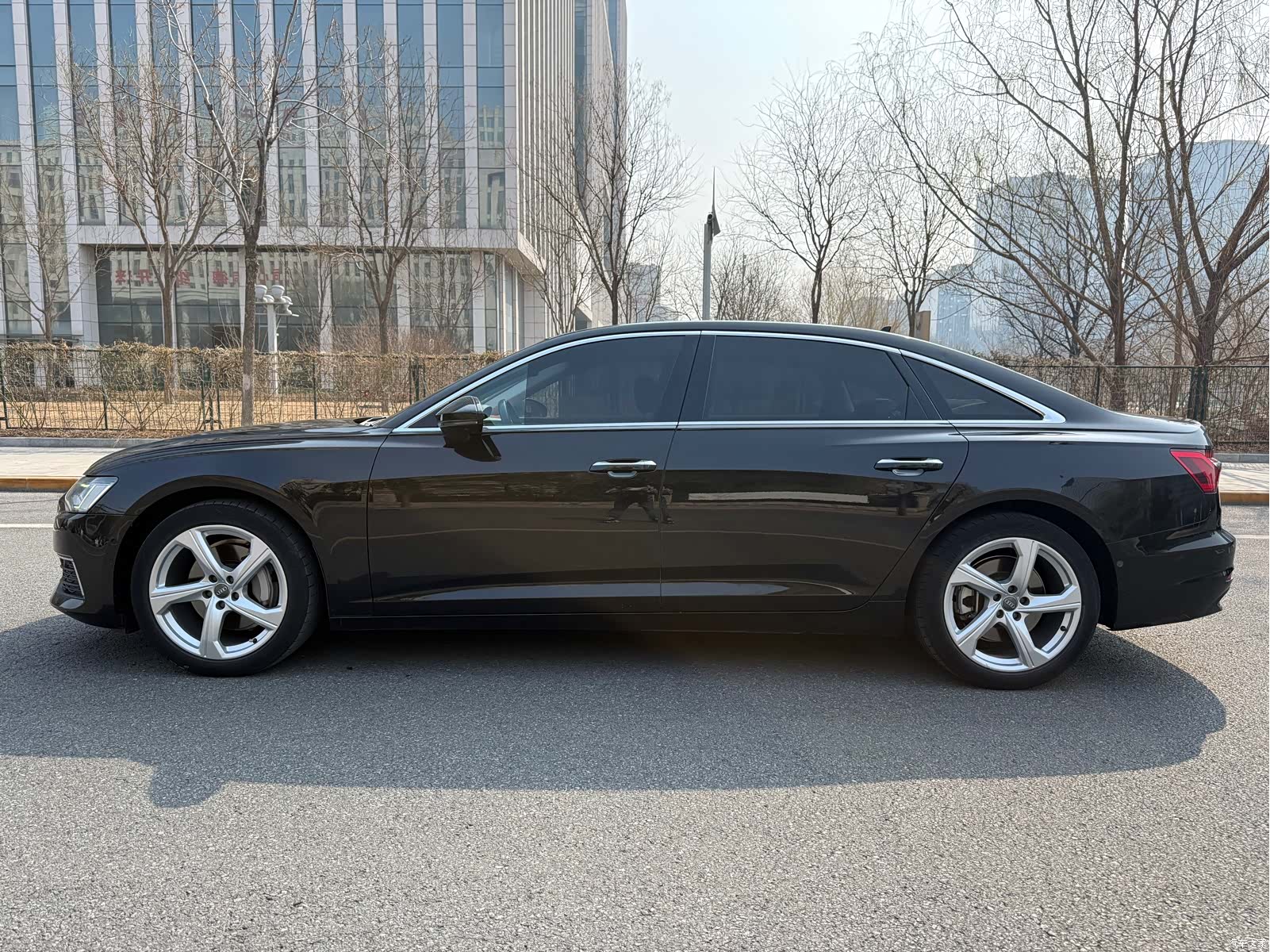 Audi A6L, 2020 все фото