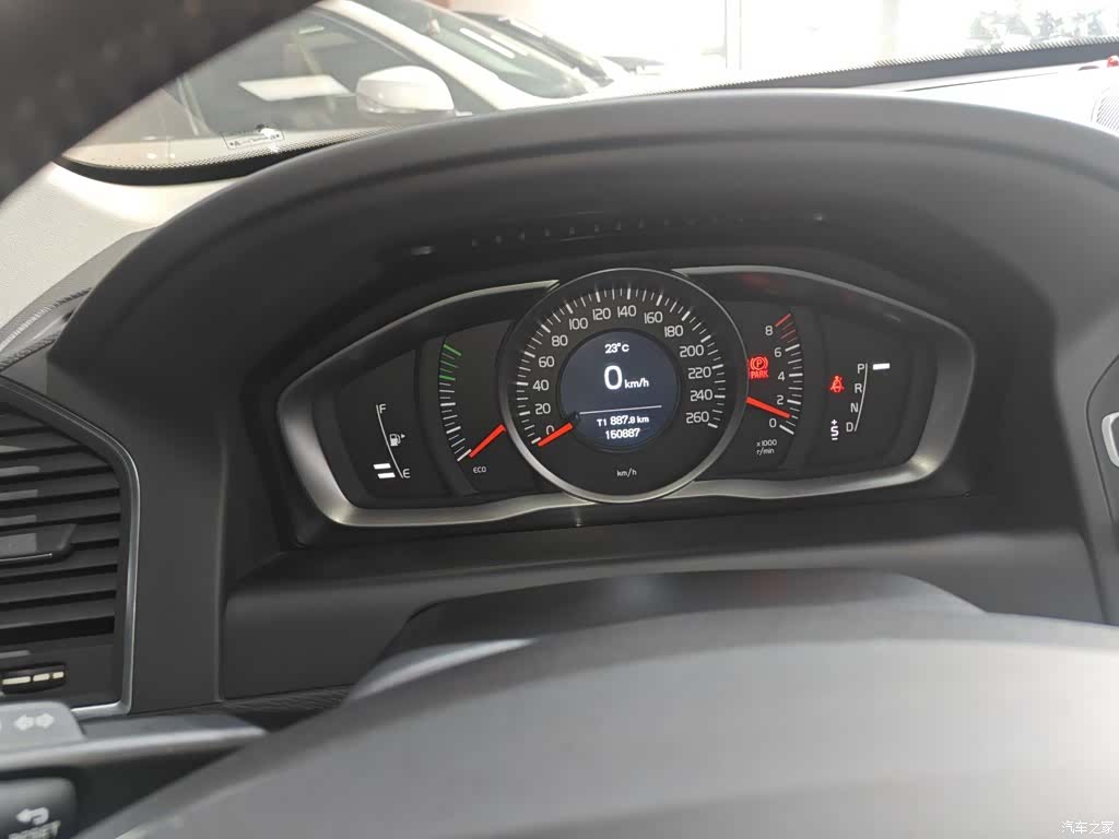 Volvo XC60, 2017 8