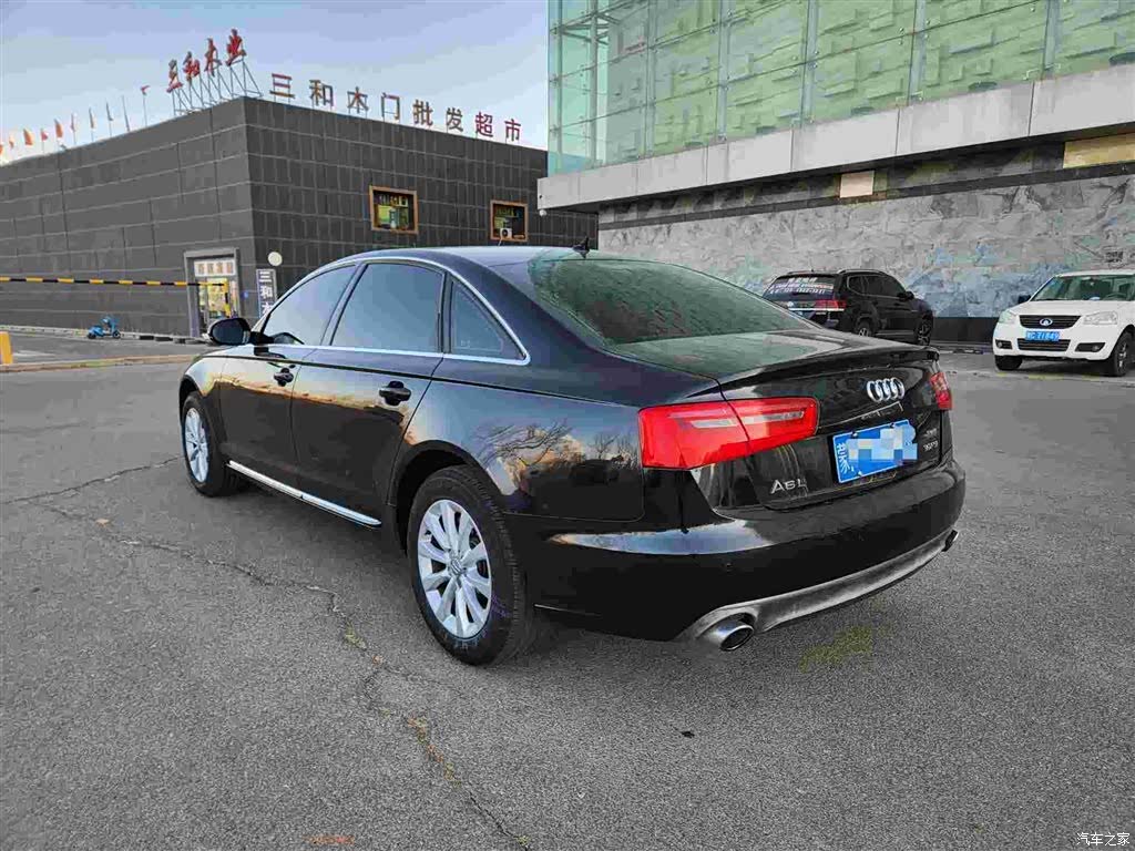 Audi A6L, 2012 10