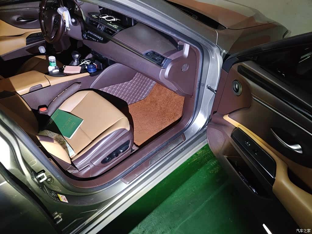 Lexus ES, 2019 20