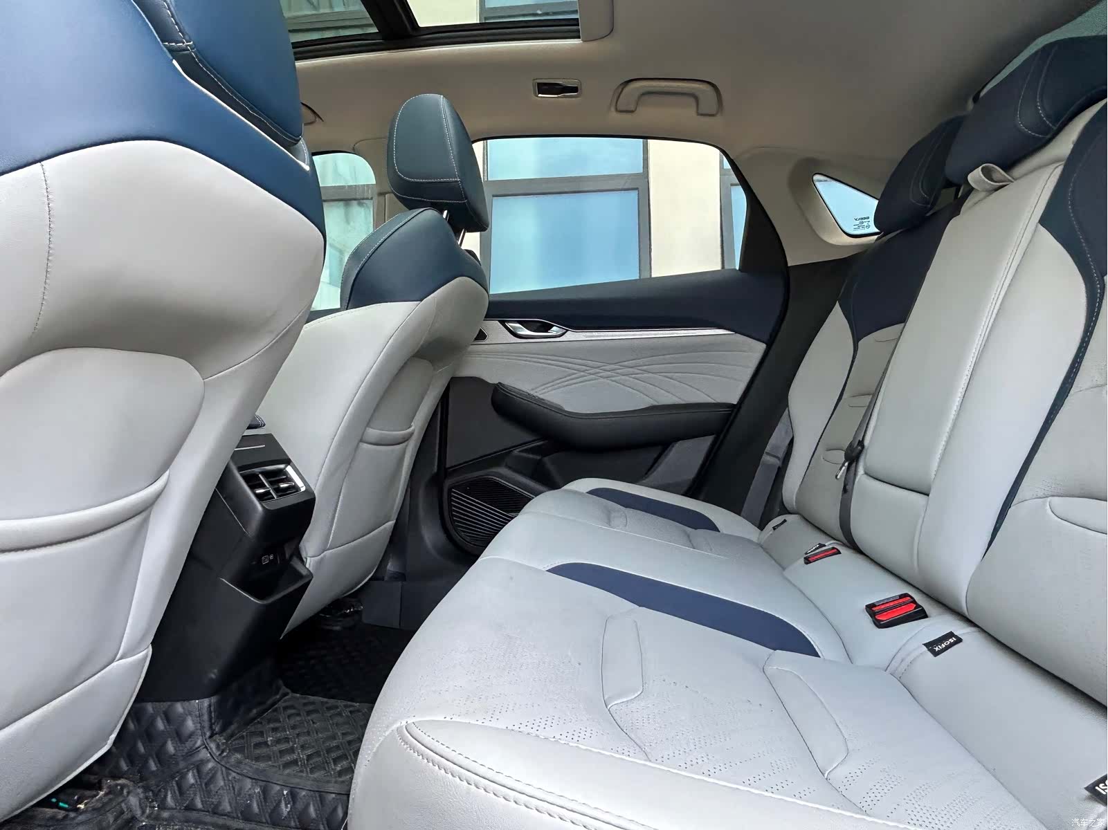 Geely Preface, 2022 8