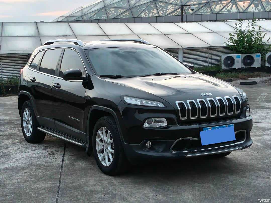 Jeep Cherokee, 2016 3