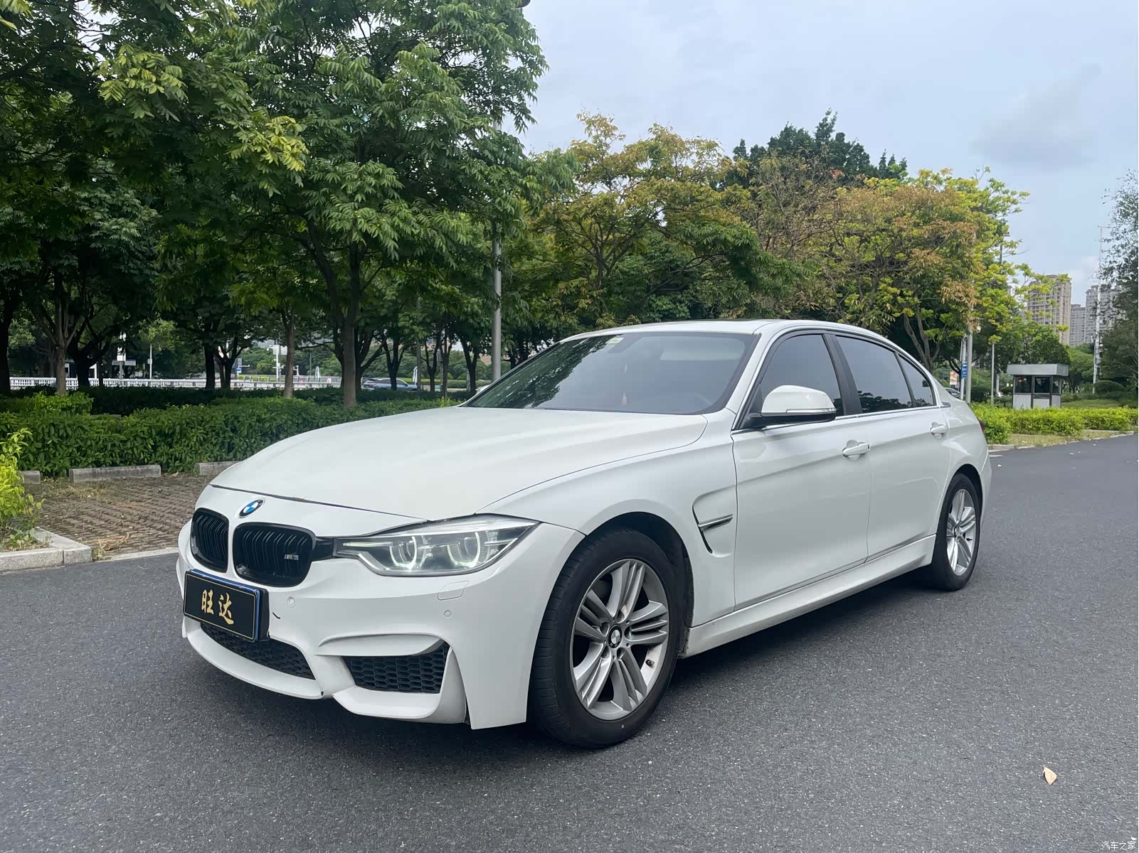 BMW 3 Series, 2016 1