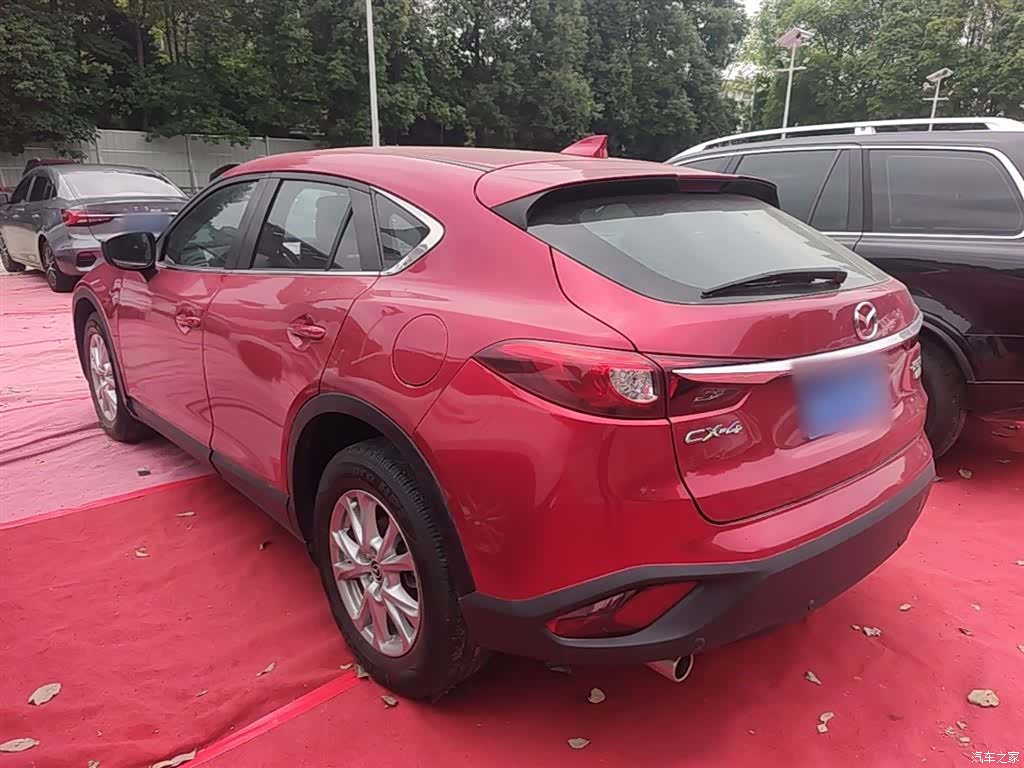 Mazda CX-4, 2017 все фото