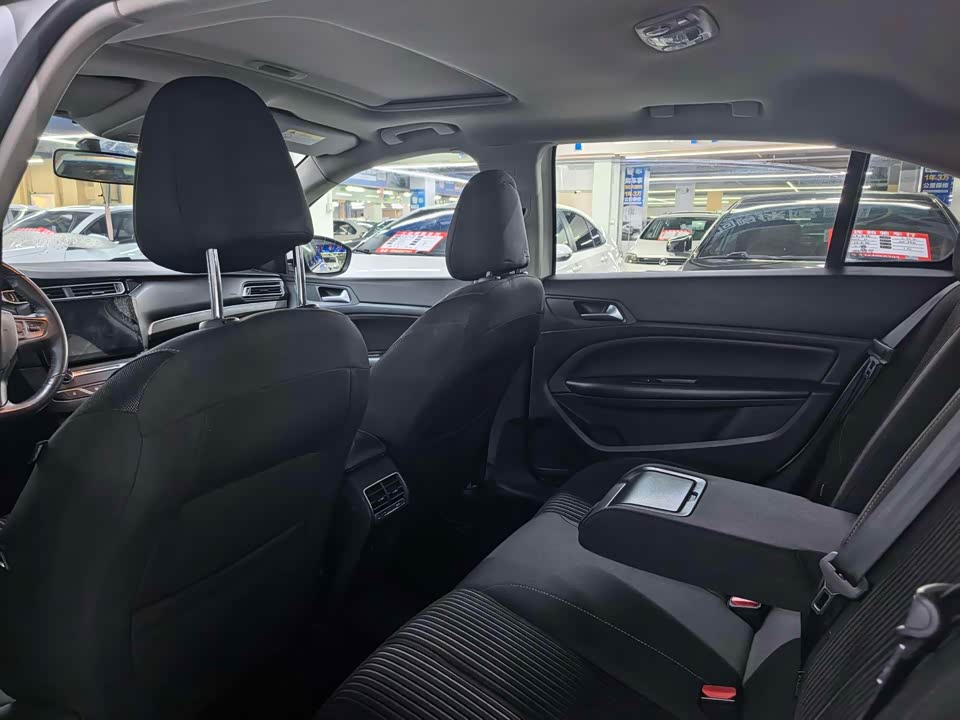 Peugeot 408 Peugeot 408