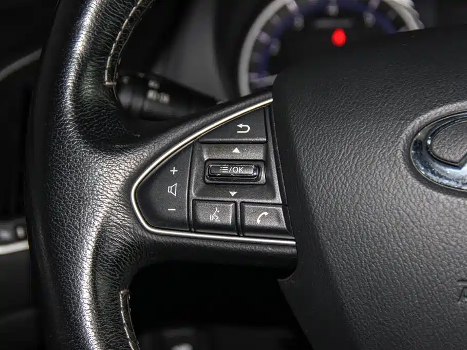 Infiniti Q50L Infiniti Q50L
