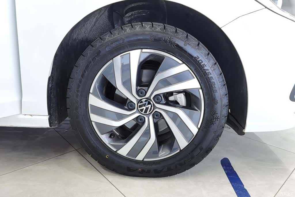 Volkswagen Bora, 2025 6