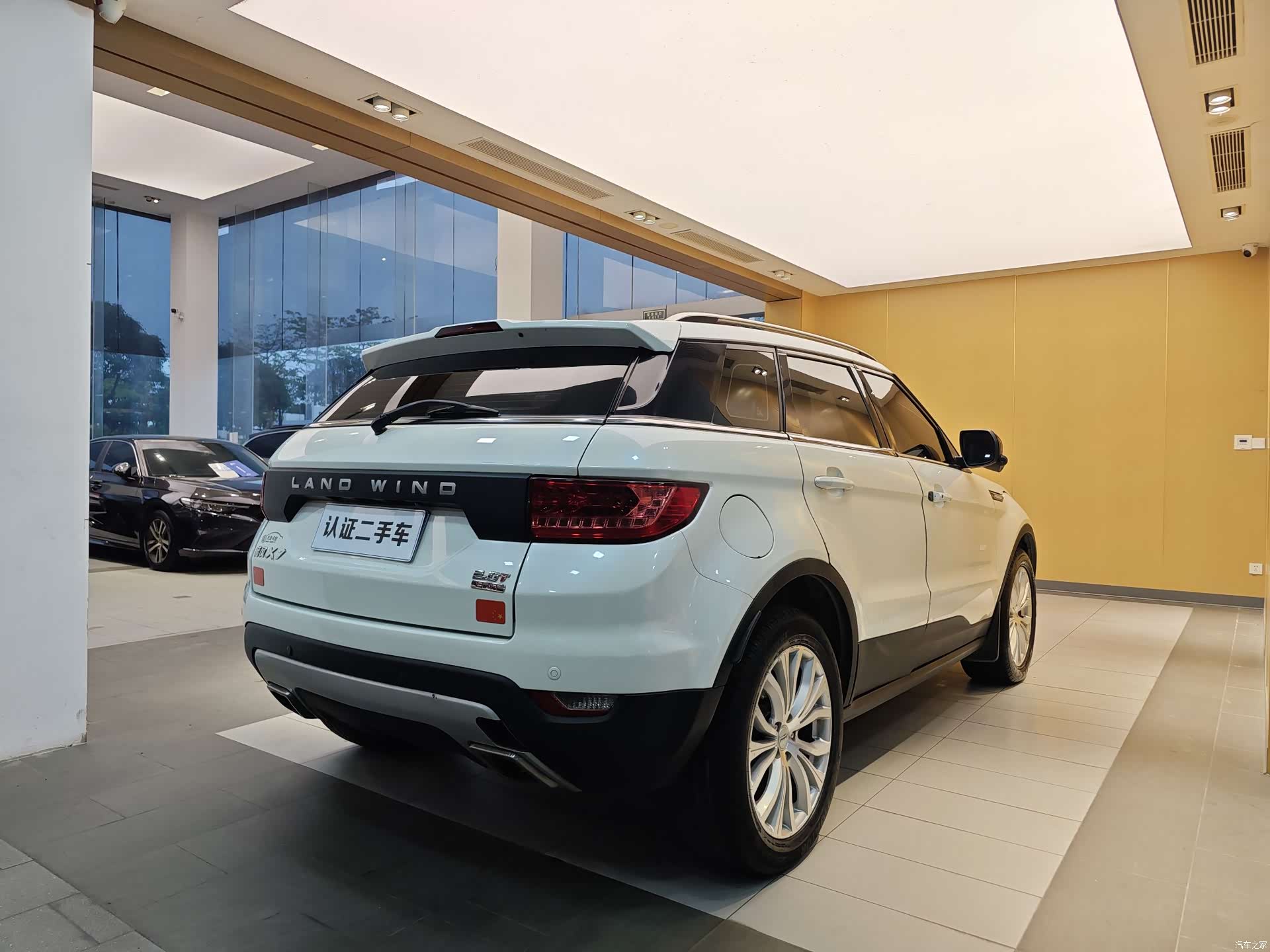 Landwind X7, 2017 28