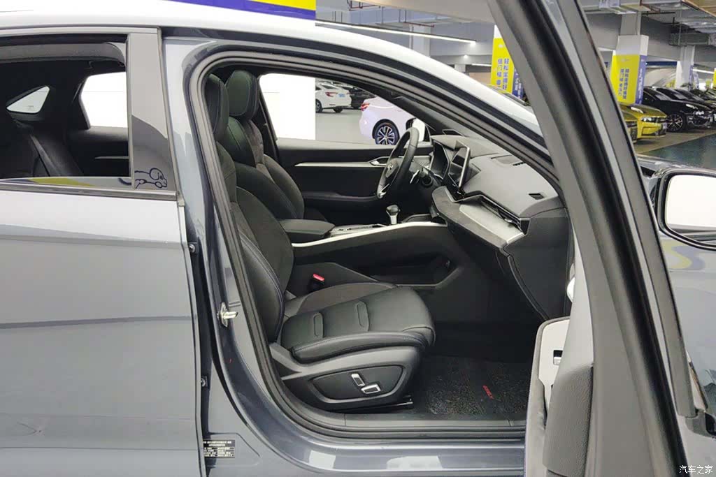 Geely Preface, 2024 8