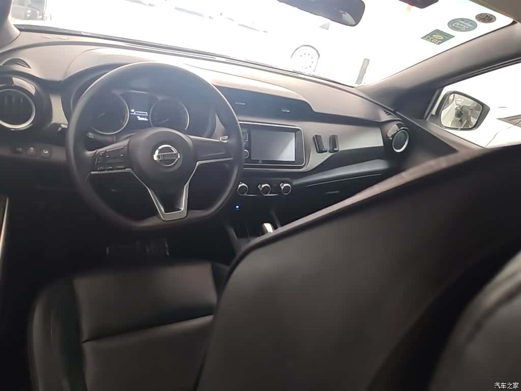 Nissan Kicks, 2018 10