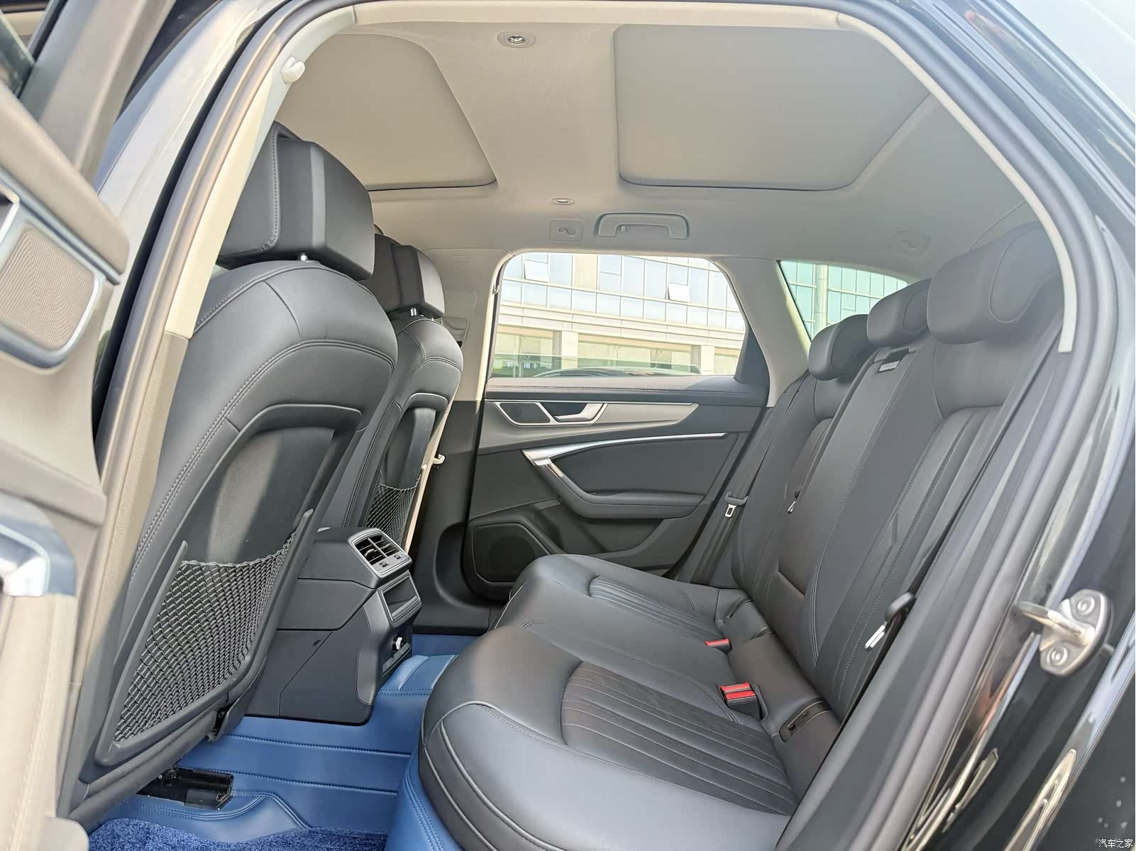Audi A6, 2022 11