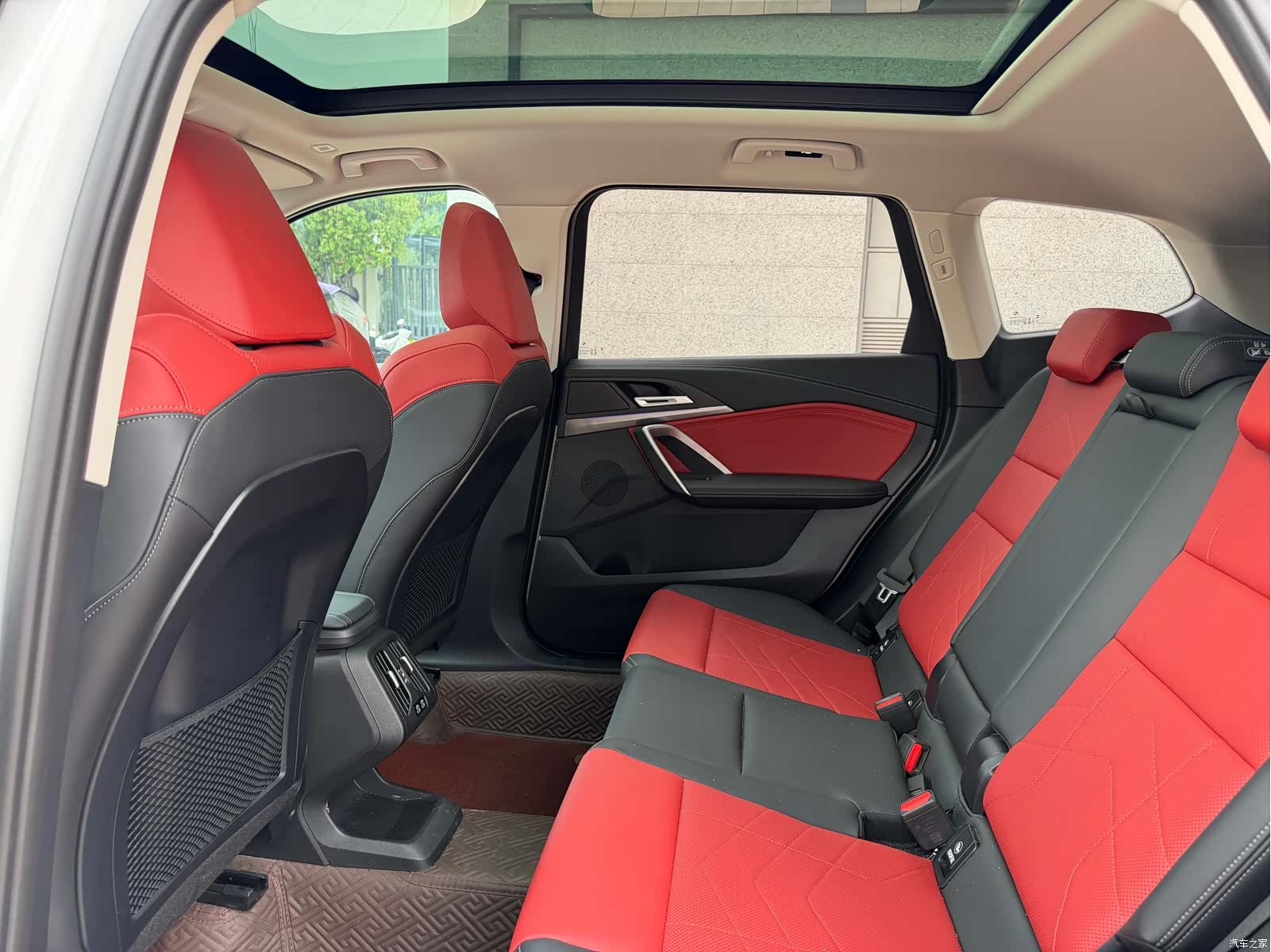 BMW X1, 2024 6