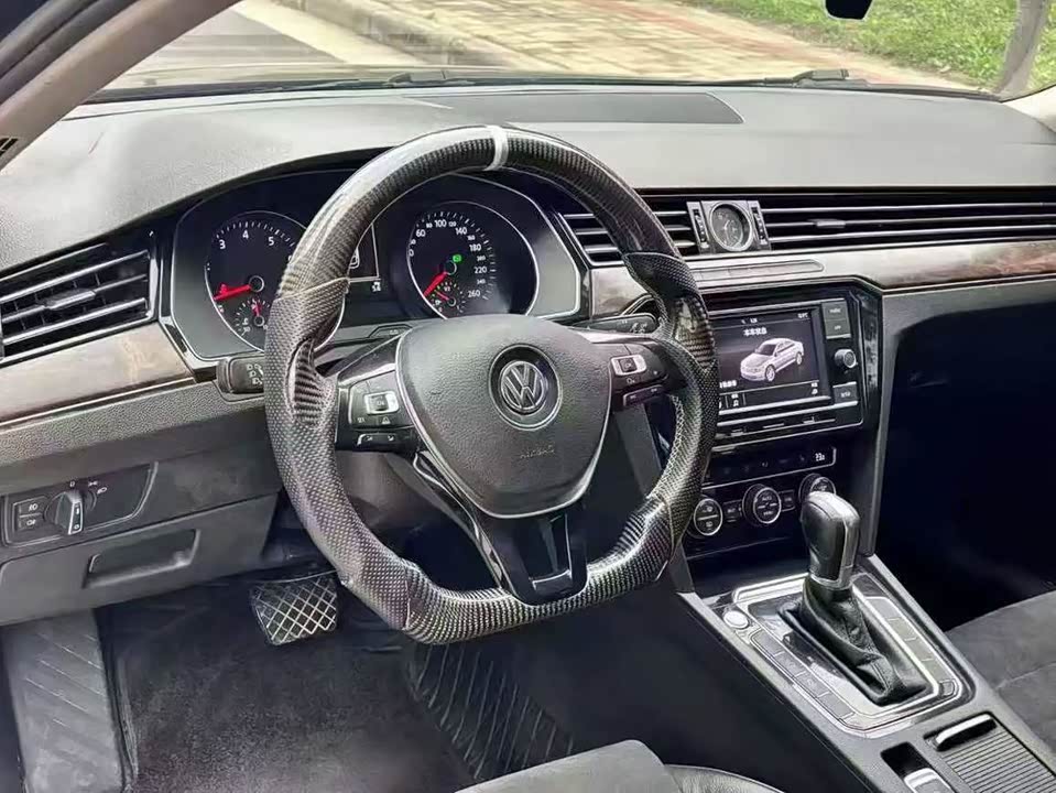 Volkswagen Magotan