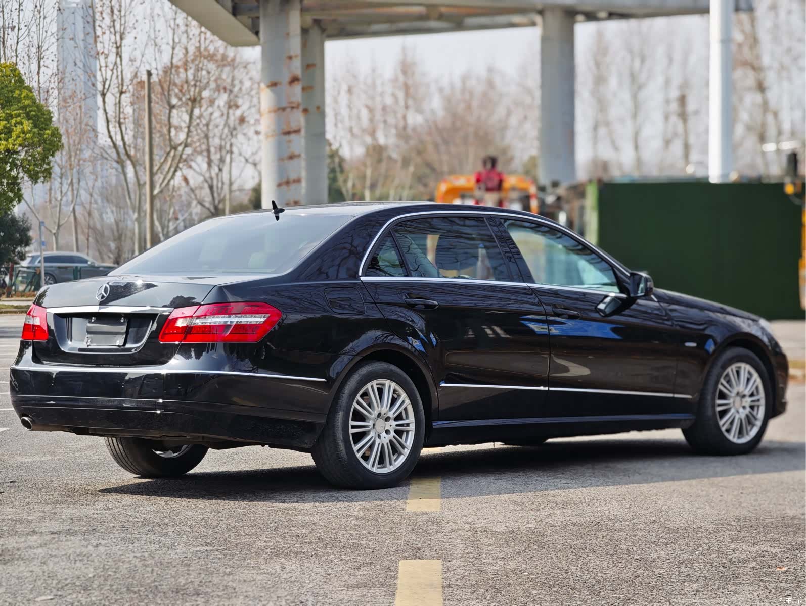 Mercedes-Benz E-Class, 2012 4