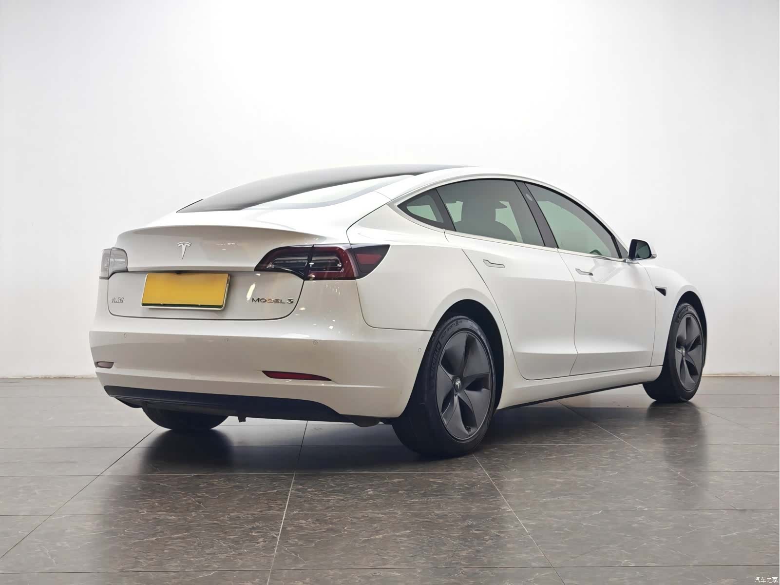 Tesla Model 3, 2020 3