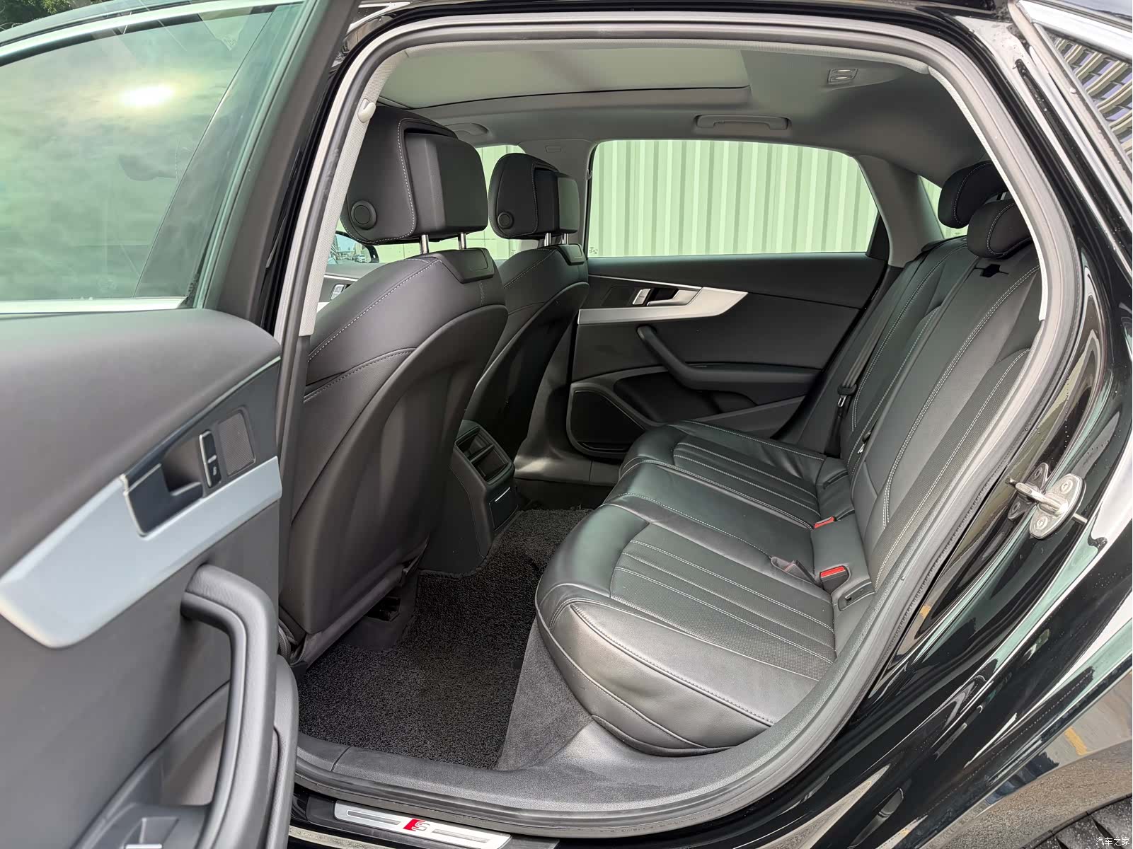Audi A4L, 2024 6