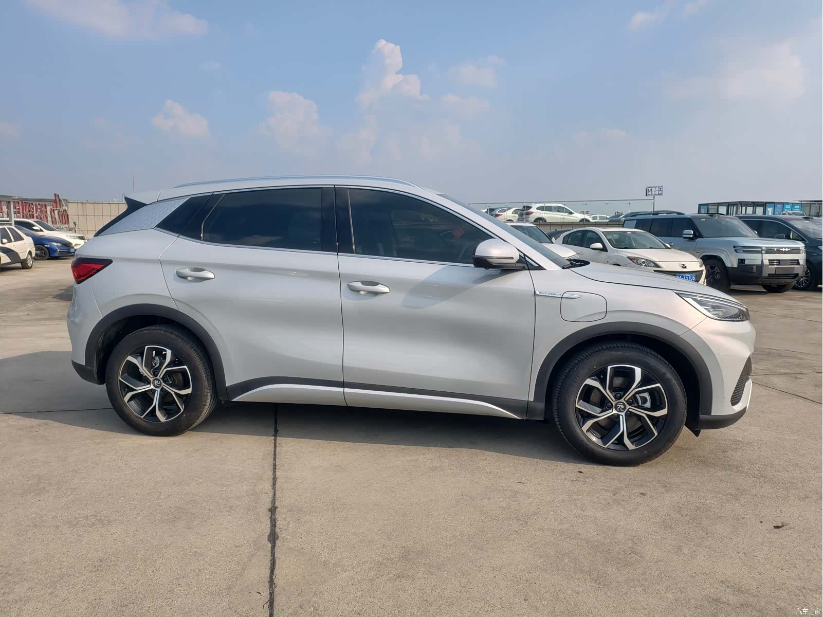 BYD Yuan, 2022 4