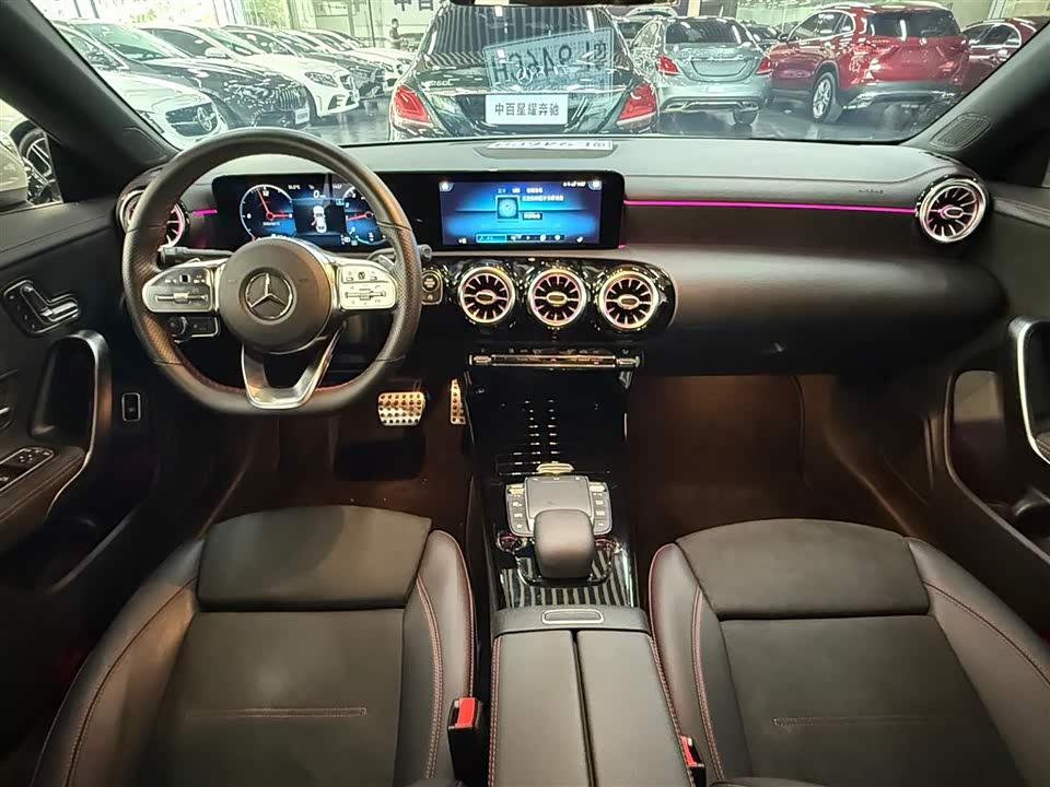 Mercedes-Benz CLA