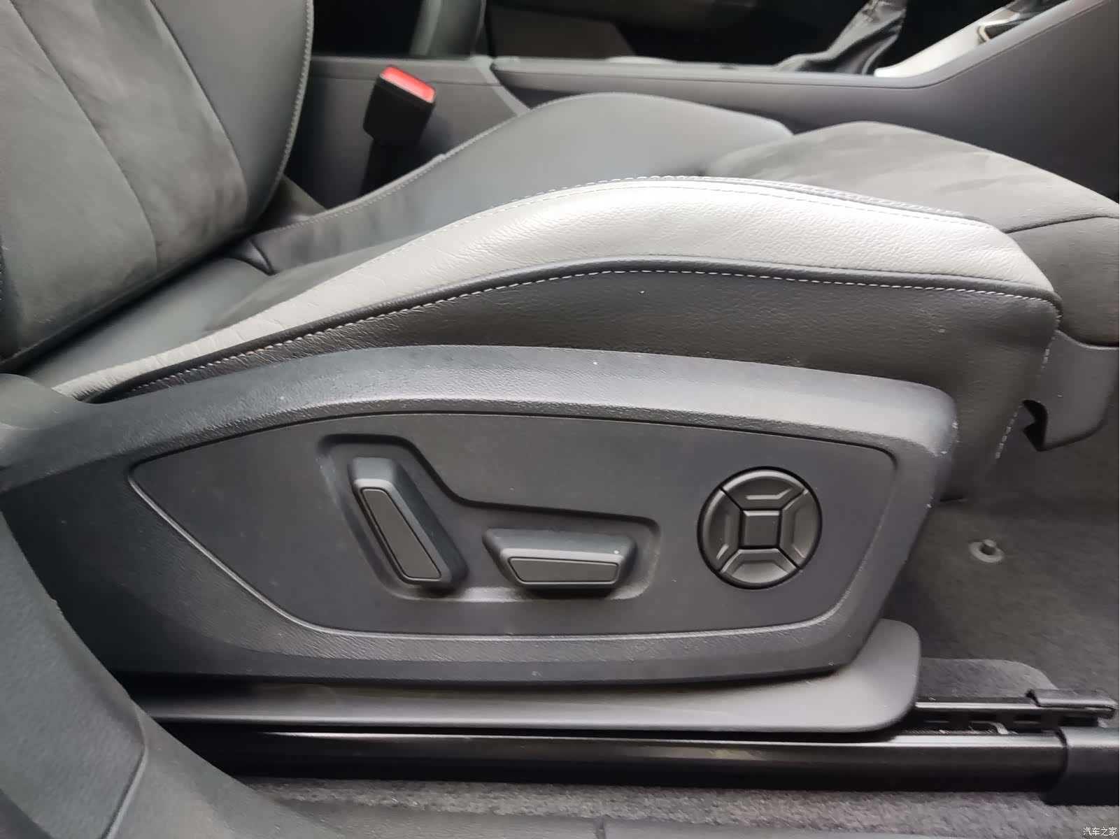 Audi Q3, 2022 16