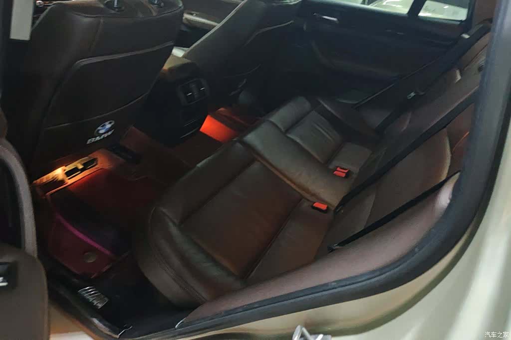 BMW X3, 2016 11