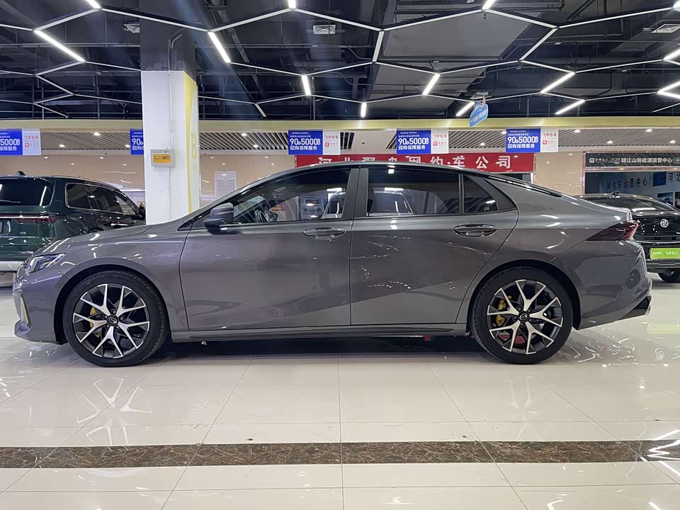 Trumpchi Shadow Leopard