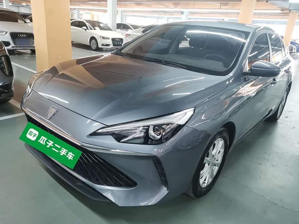 Roewe i5