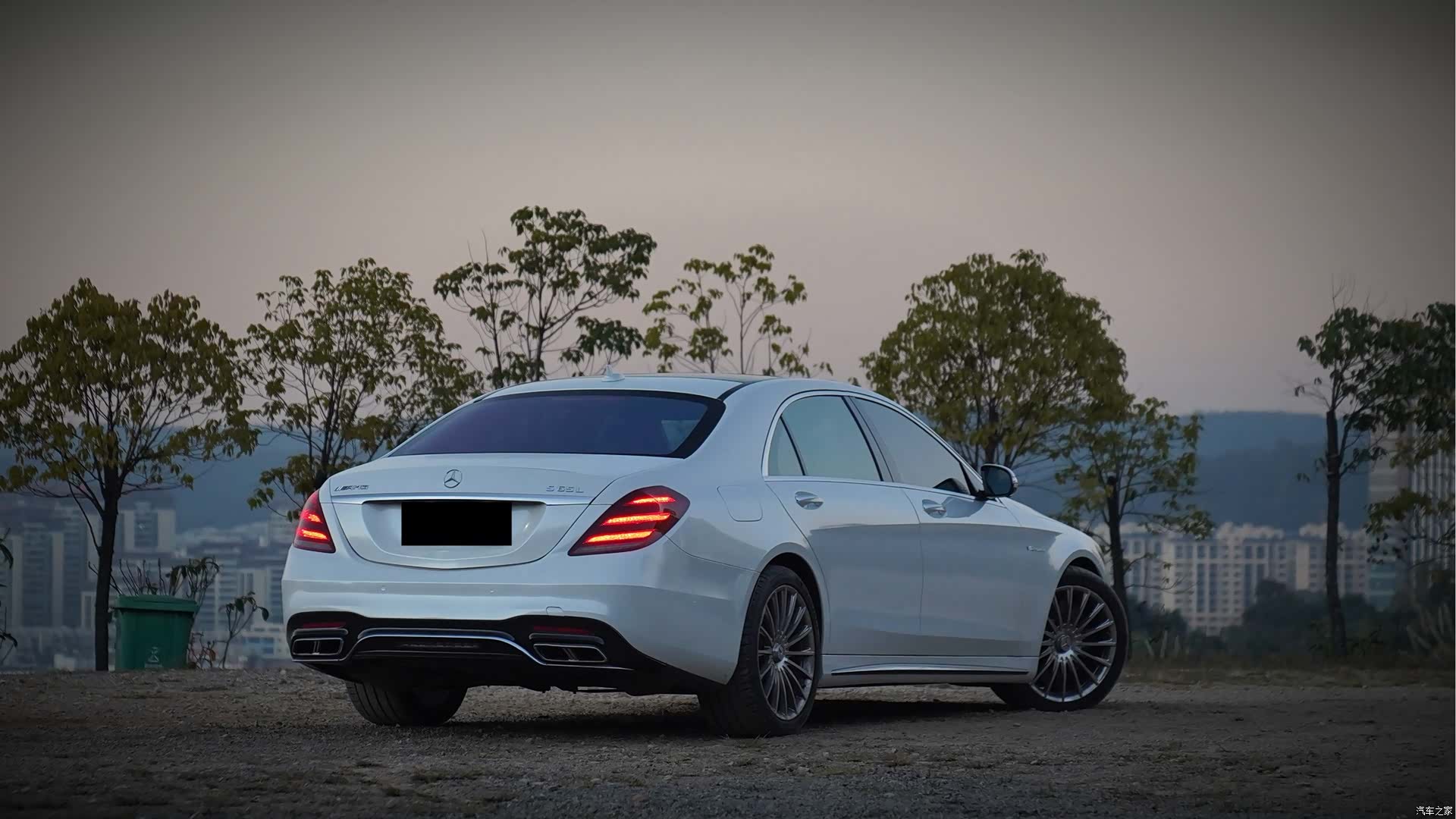 Mercedes-Benz S-Class, 2015 3