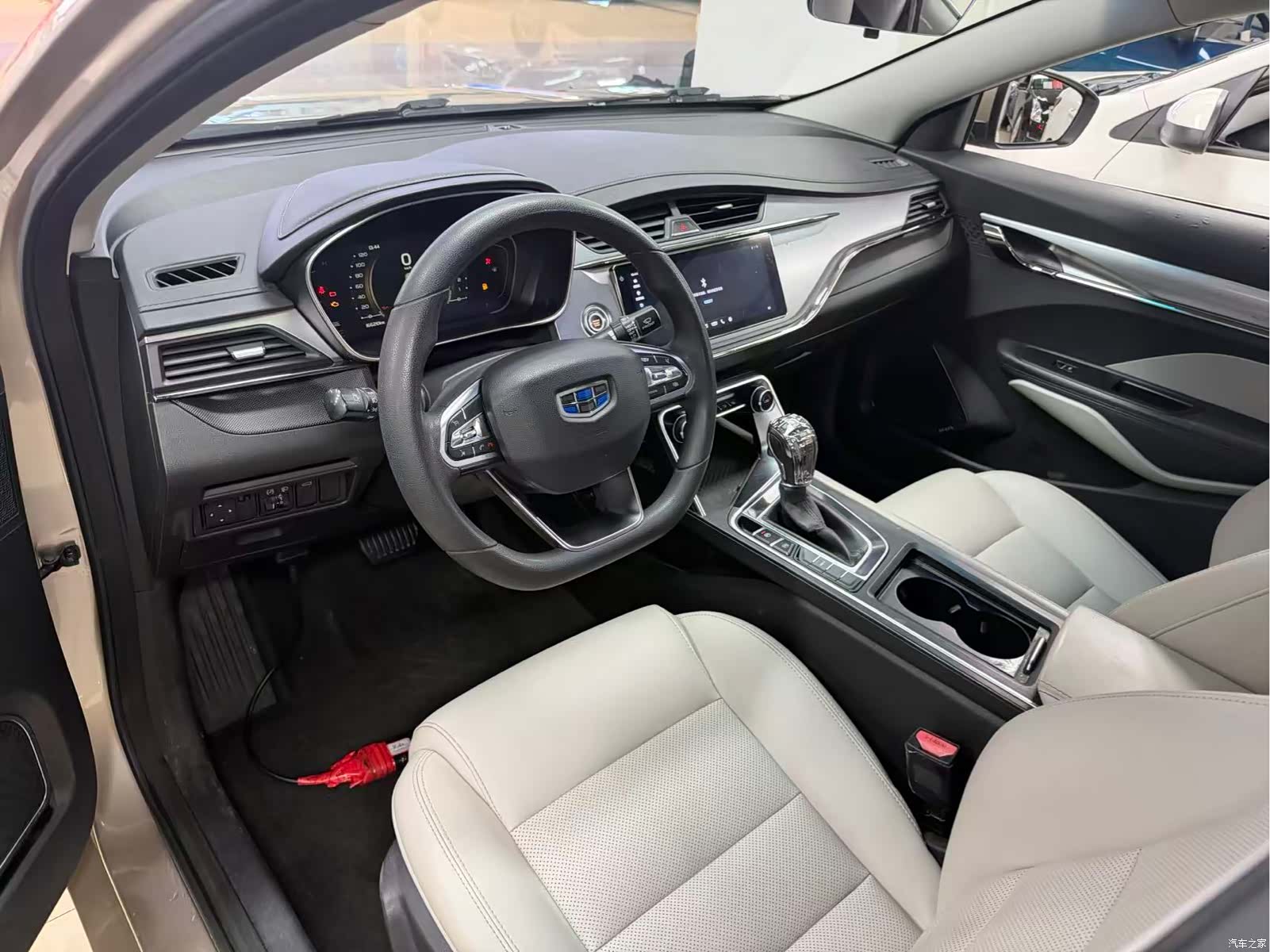 Geely Binray, 2019 9
