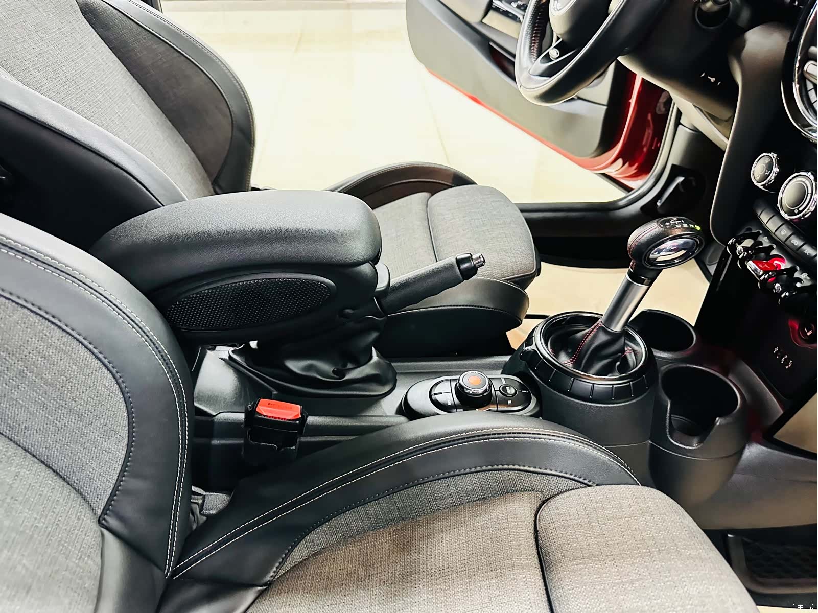 Mini Cooper, 2015 20