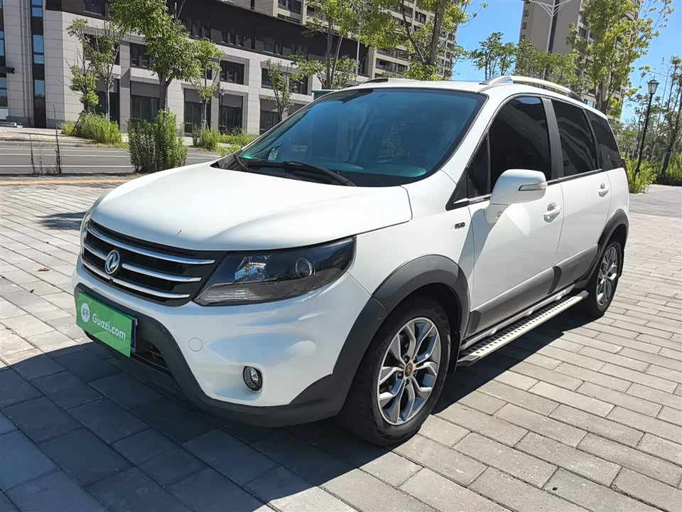 Forthing Jingyi X5 Forthing Jingyi X5