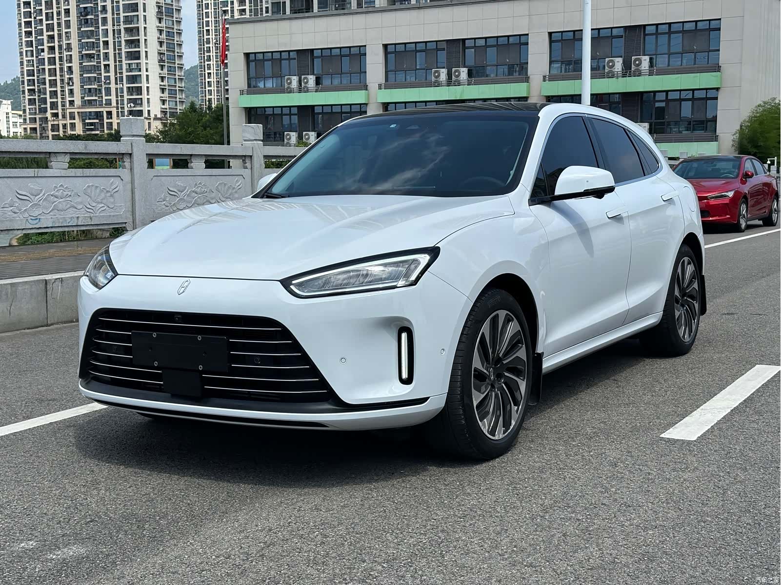 AITO M5, 2022 1