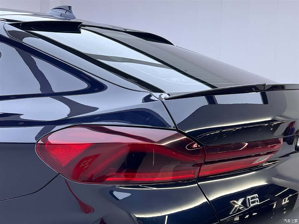 BMW X6, 2022 11