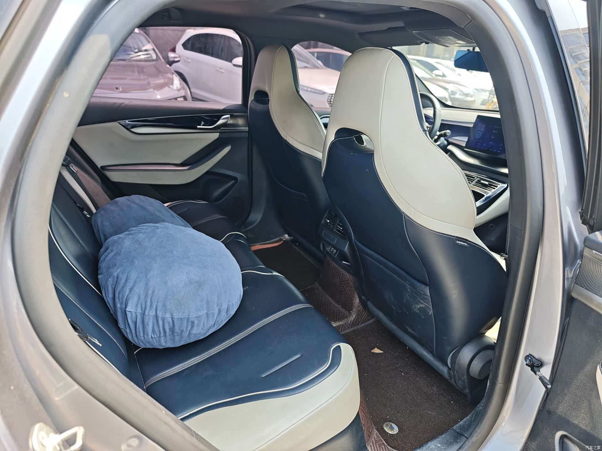 BYD Qin, 2022 12
