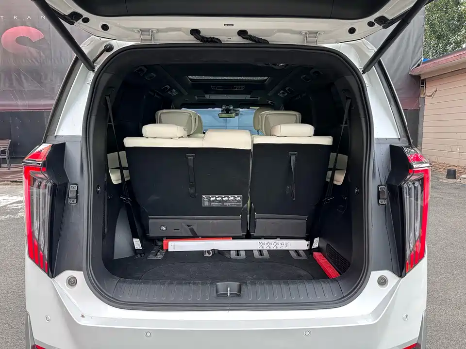 Trumpchi Trumpchi M8