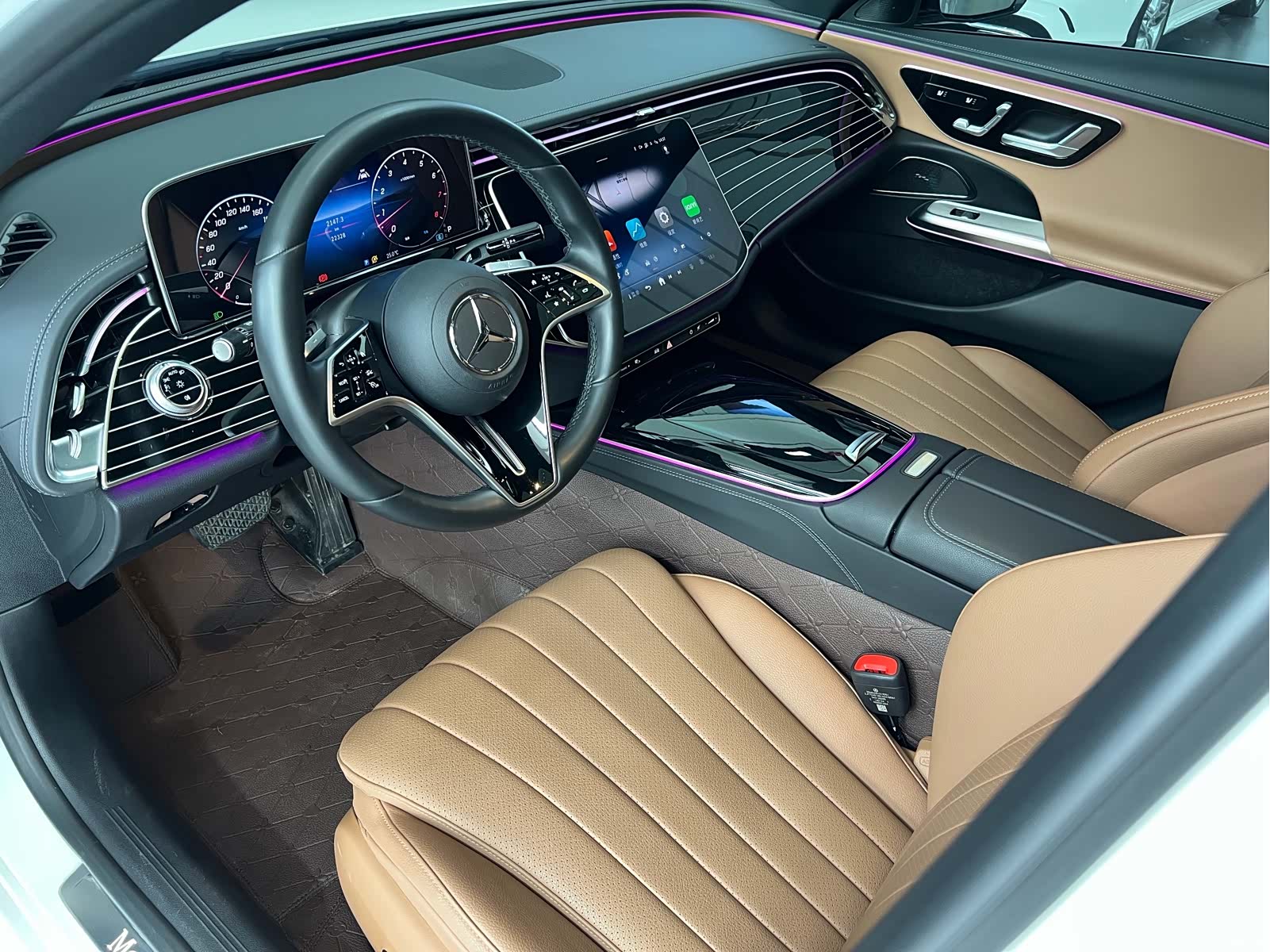 Mercedes-Benz E-Class, 2024 20