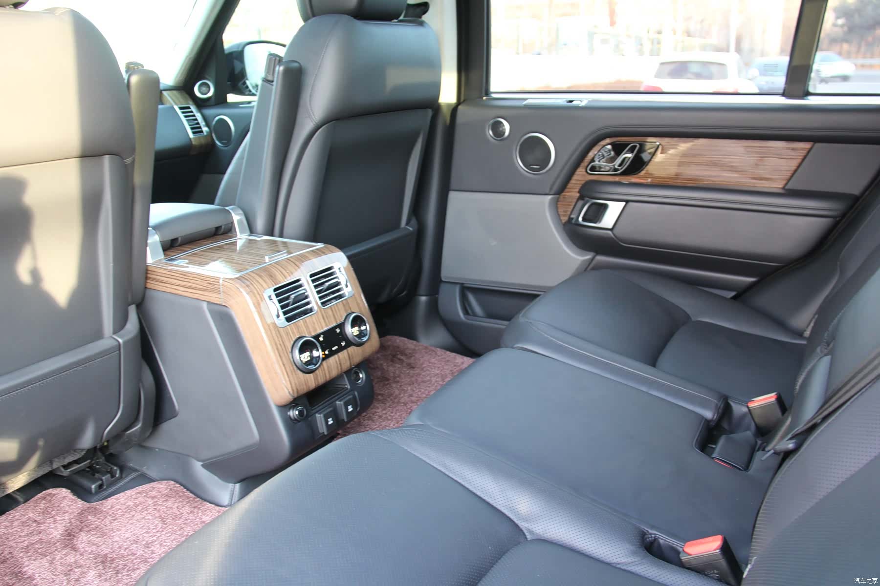 Land Rover Range Rover, 2019 13